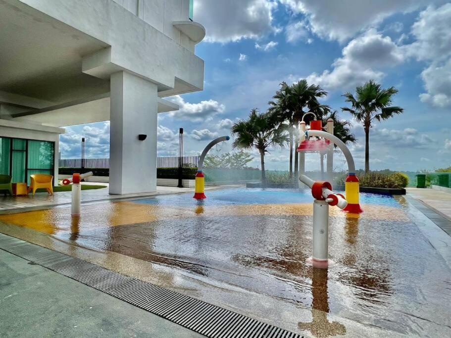 【southkey】happyhome 1br 4pax Near Midvalley Apartment Johor Bahru